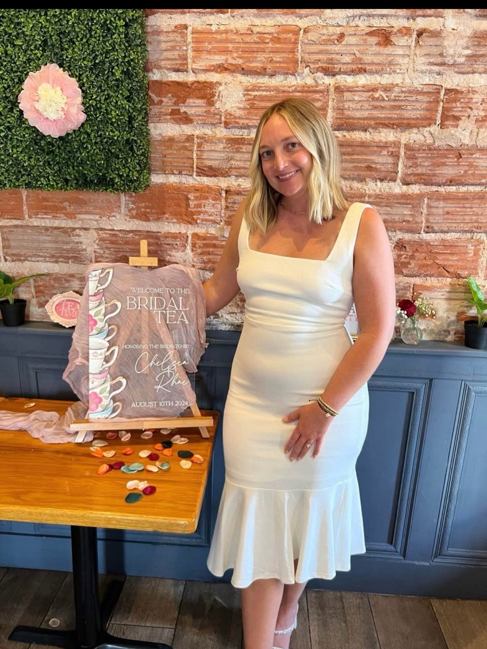 Ivory Square-Neck Mermaid Hem Dress